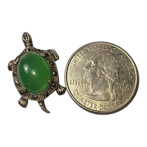 Vintage Germany Turtle Brooch In Sterling Silver With Green Glass And Marcasite - Picture 4 of 10